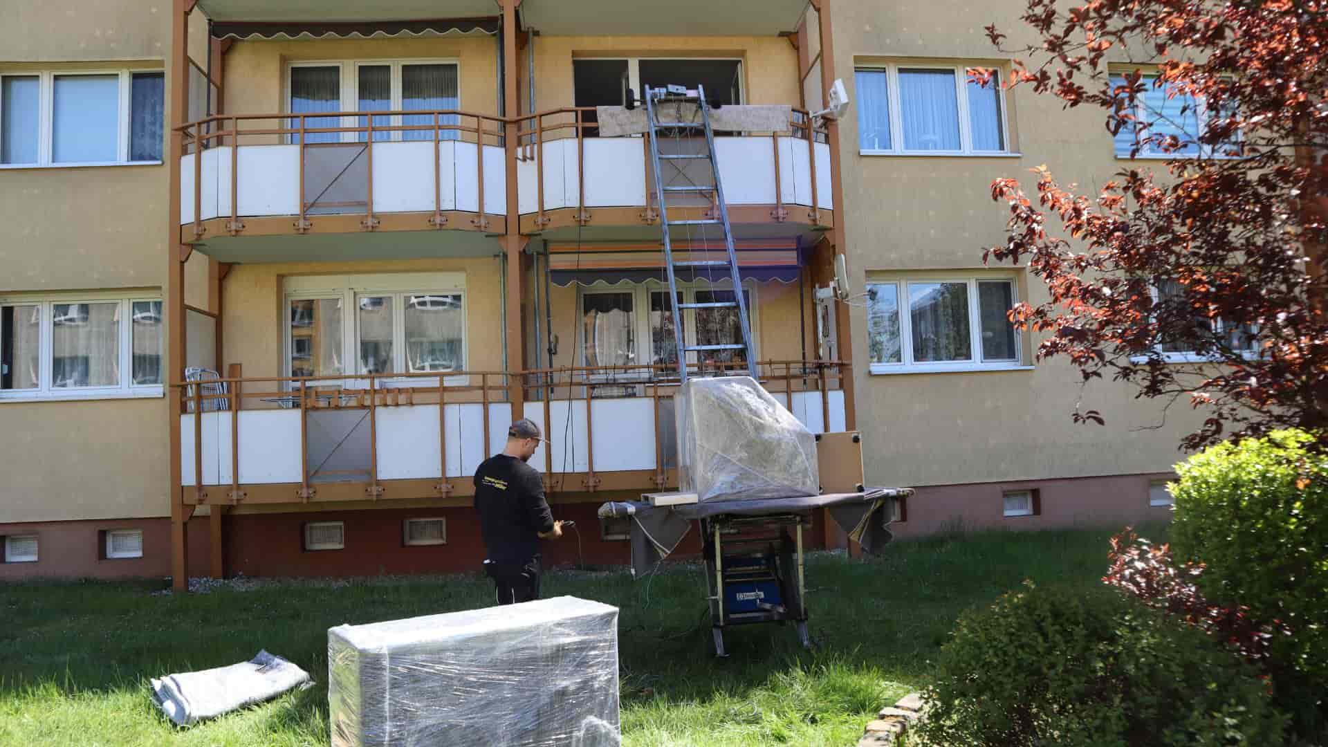 Was kostet ein Umzug von Darmstadt nach Vereinigte Arabische Emirate